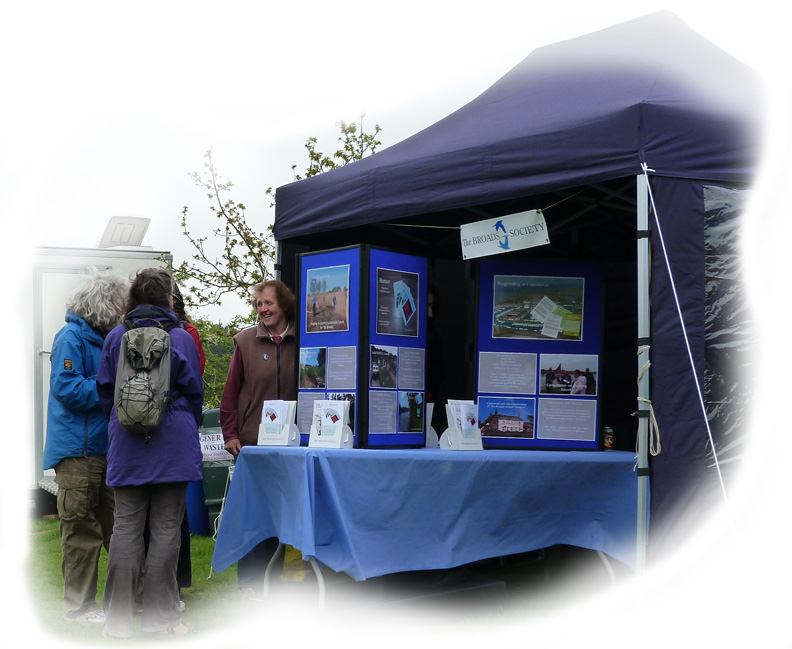 Salhouse-2012-The-Stand